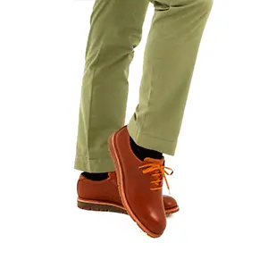 レザースニーカー（クロムエクセル ブラウン カルビア）80650