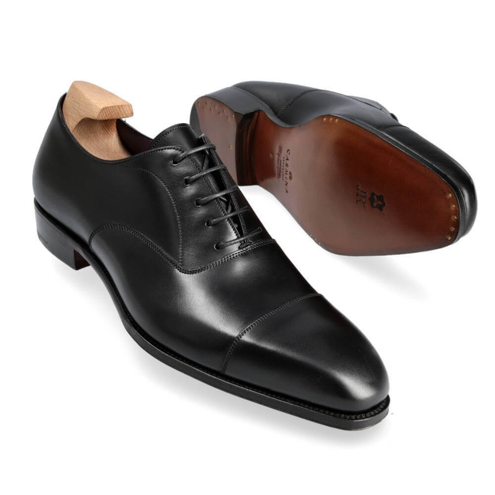 Introducir 82+ imagen black cap toe shoes - Abzlocal.mx