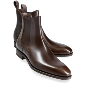 CHELSEA BOOTS IN BROWN