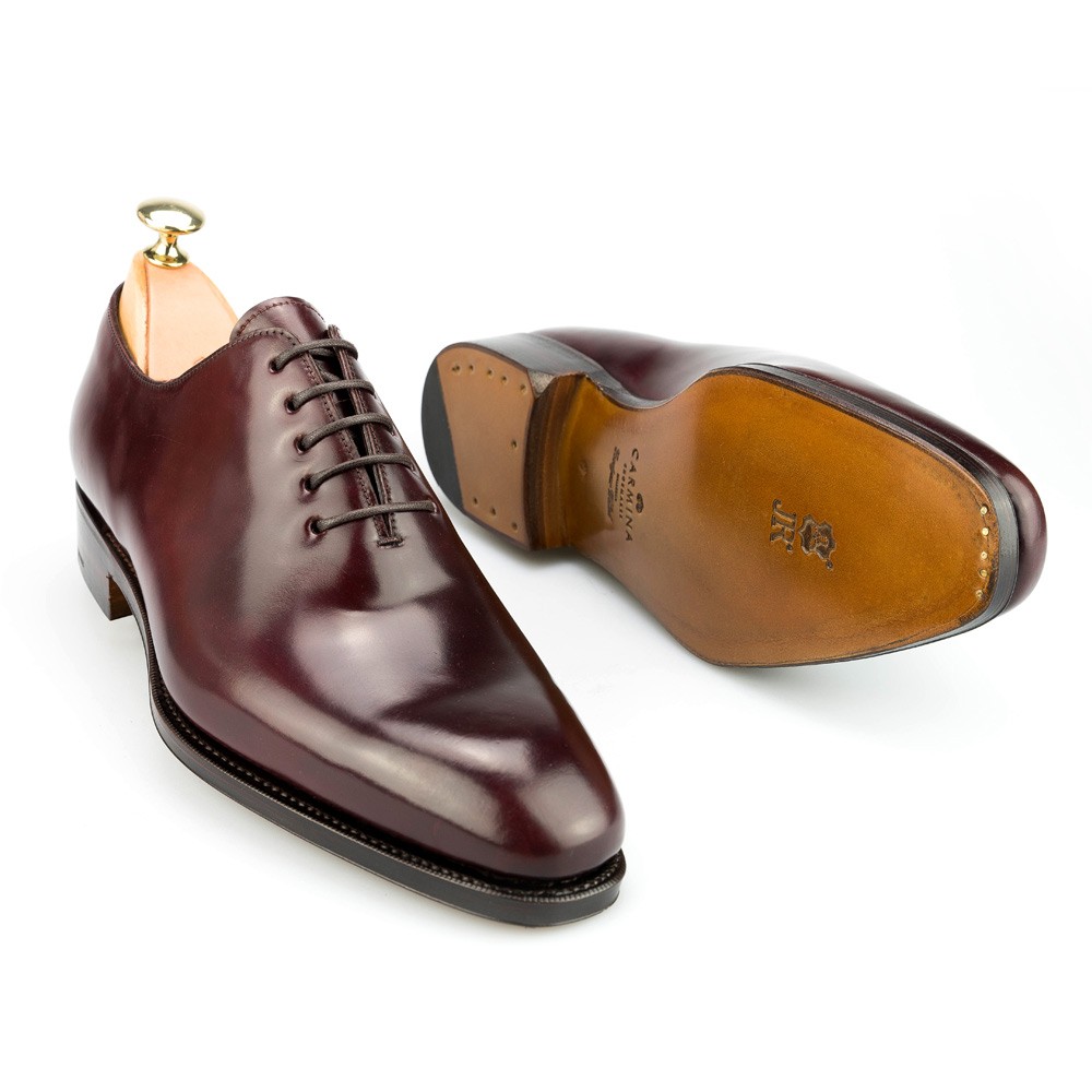 Wholecut shoes in cordovan burgundy