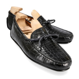 DRIVING LOAFERS IN BLACK ALLIGATORE