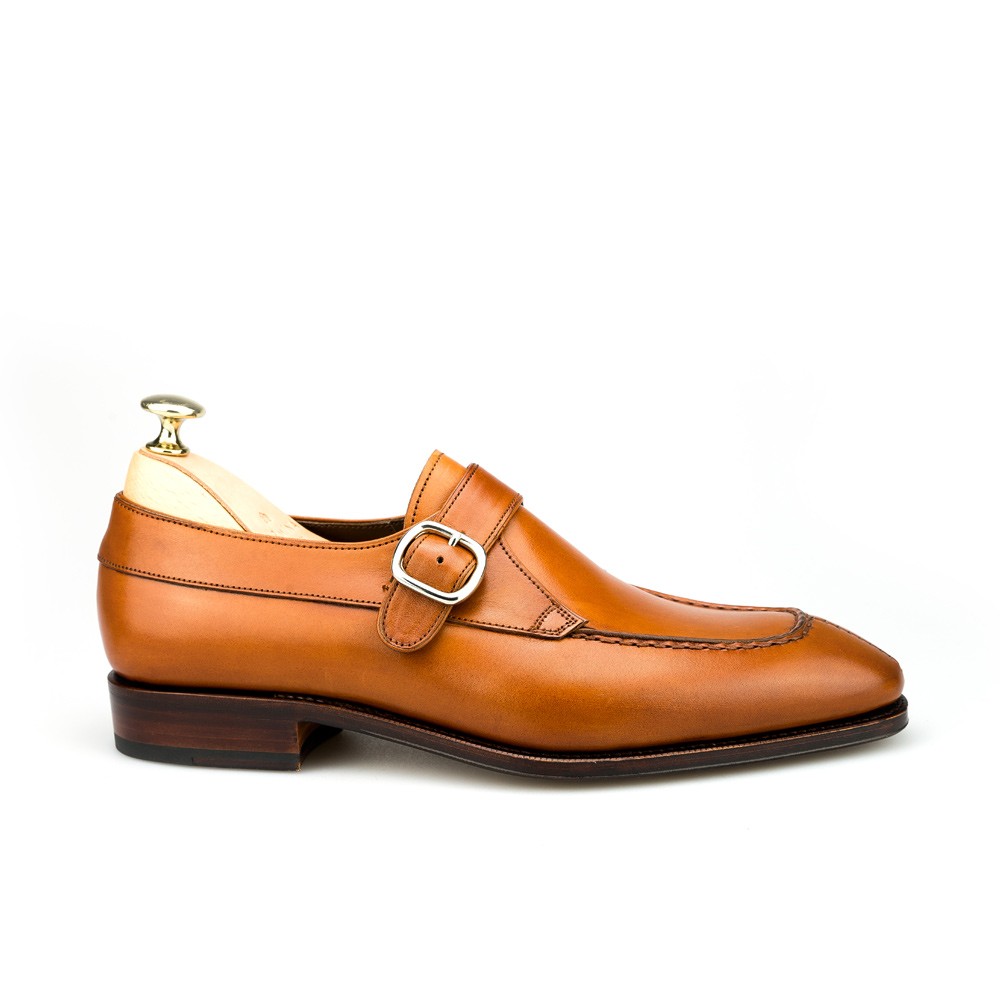 Monk strap loafers in tanned vegano