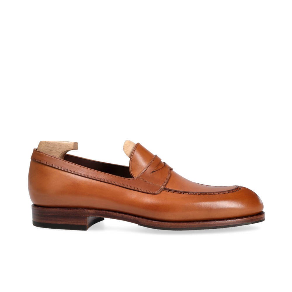 Penny loafers in tan | CARMINA Shoemaker