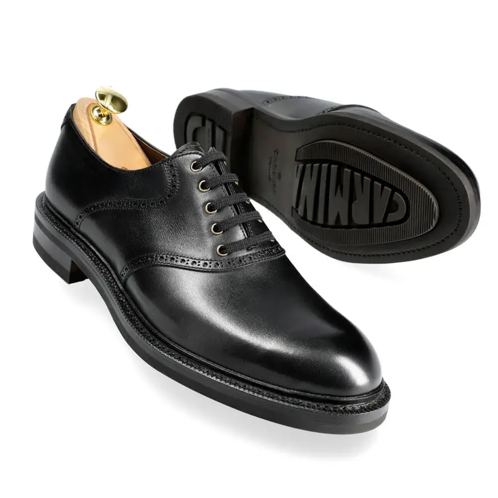 Oxford Shoes 80905 in Black Funchal | Carmina Shoemaker