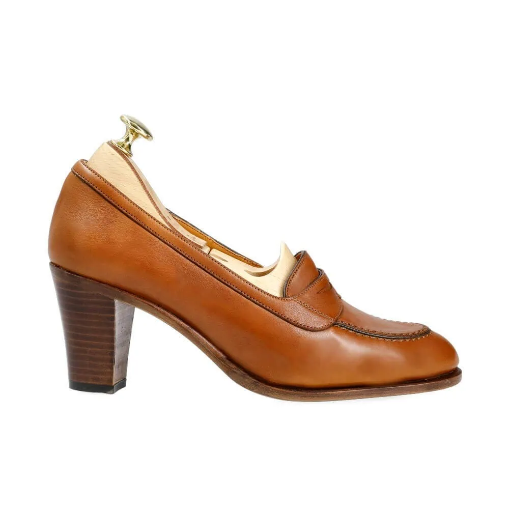 HIGH HEEL LOAFERS TAN RUSTICALF | CARMINA