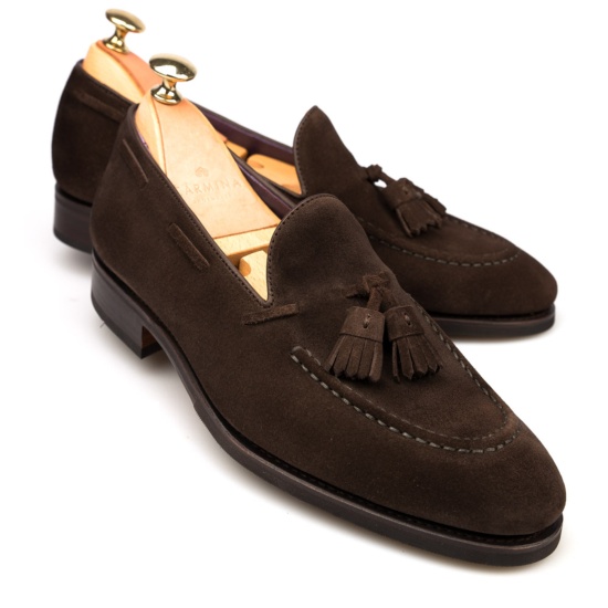 Playful spyd Uganda Brown Suede Tassel loafers | CARMINA Shoemaker