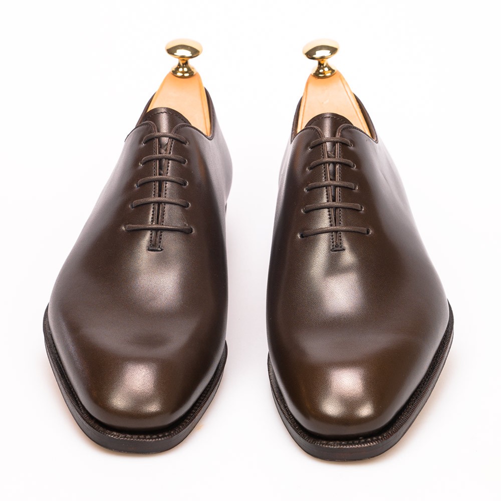 WHOLECUT OXFORDS IN BROWN CALF | CARMINA