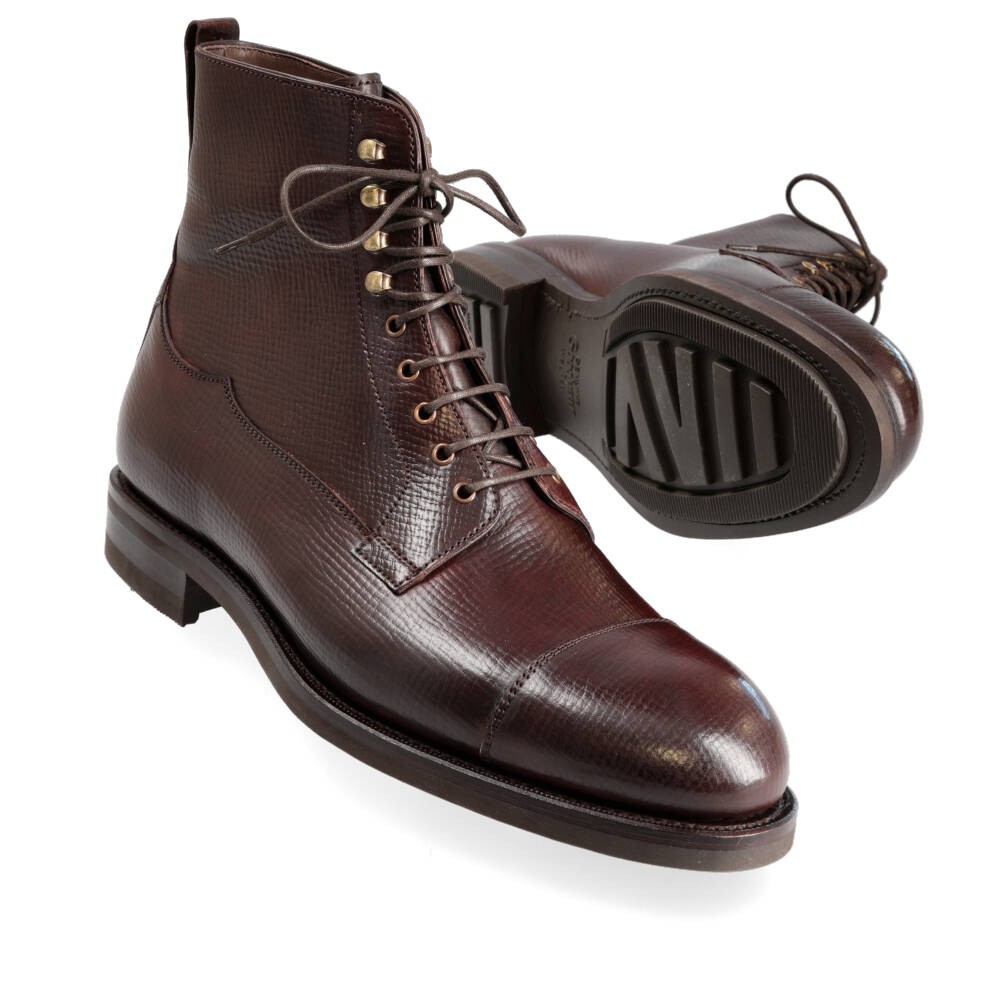burgundy work boots